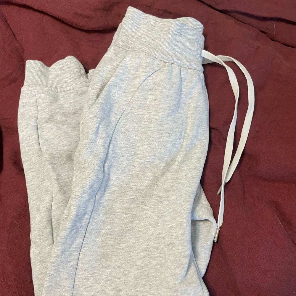 Lululemon Scuba Joggers